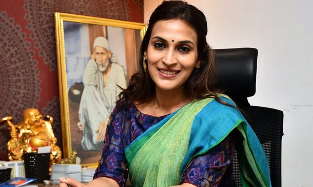 தனுஷ்-ஐஸ்வர்யா பிரிவின் பின்னணி: ஐஸ்வர்யாவின் உருக்கமான பேட்டி..