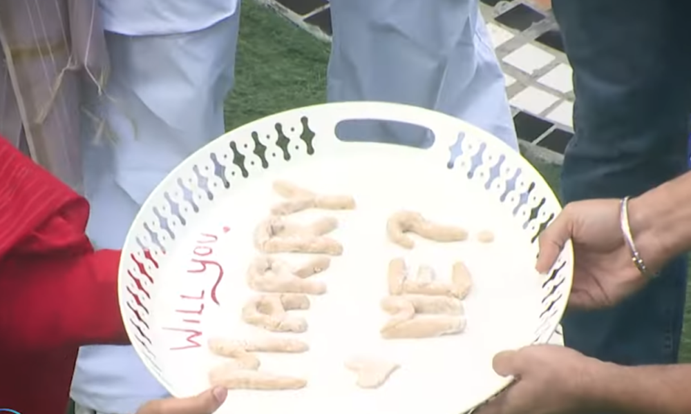 பிக்பாஸ் 8: காதலனிடம் “Will You Marry Me?” என புரொபோஸ் செய்த சௌந்தர்யா..