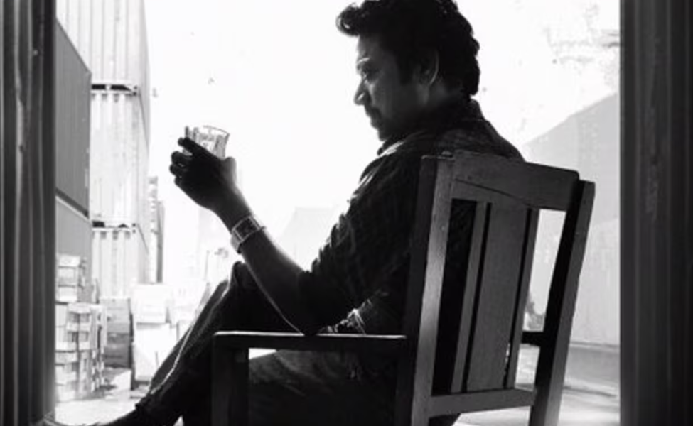 சீன உளவாளி கெட்டப்பில் எஸ்.ஜே. சூர்யாவின் அதிரடி அவதாரம்!