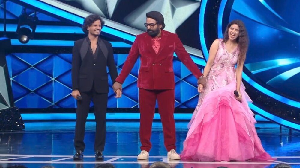 பிக் பாஸ் அடுத்த சீசனில் தொகுப்பாளர் மாற்றமா? விஜய் டிவி தகவல் வெளியீடு..