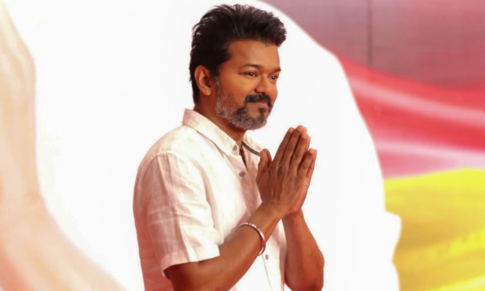 இதற்காகதான் கொடைக்கானல் போகிறேன்!” – ரசிகர்களிடம் வேண்டுகோள் விடுத்த விஜய்..