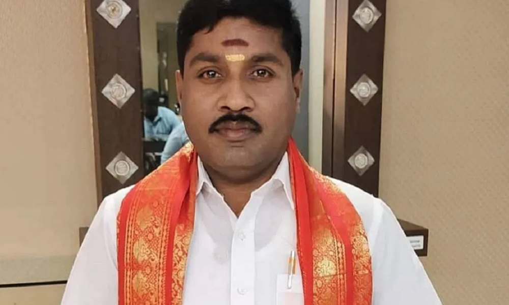 தெருவை காணவில்லை..! கலெக்டரிடம் ஜி.பி.முத்து வடிவேலு பாணியில் புகார்..