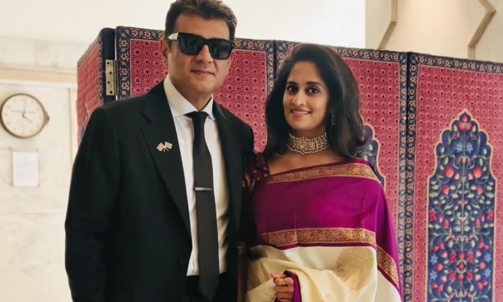 அஜித் மற்றும் ஷாலினியை நேரில் சந்தித்த முன்னணி நடிகர் – புகைப்படம் வைரல்..