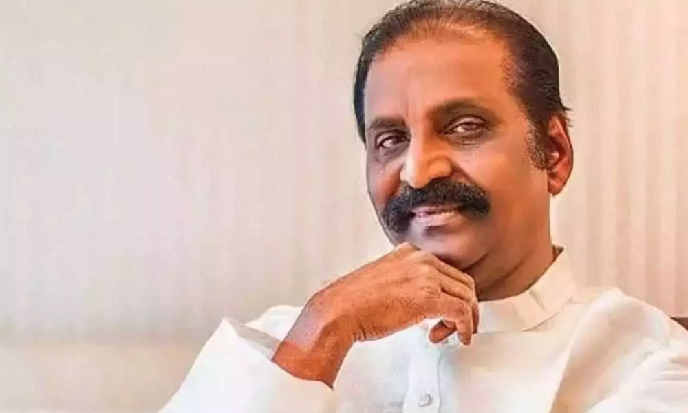 என் மீது பழி… அது உண்மைக்கு புறம்பானது… நான் என்ன செய்வது? – நெத்தியடி அடித்த வைரமுத்து