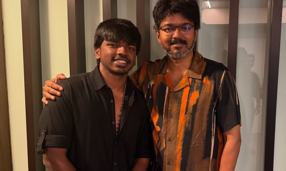 விஜய்யை சந்தித்த சூர்யா சேதுபதி – “உங்கள் ஆதரவை நான் மறக்க மாட்டேன்” என உருக்கமான பதிவு..