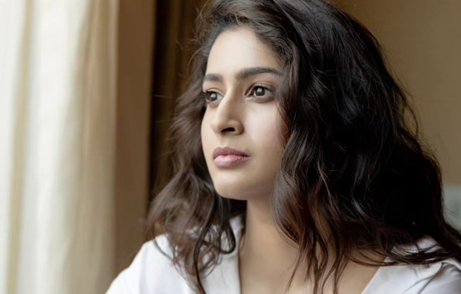 திருமணத் தகவலை உறுதிப்படுத்திய தான்யா ரவிச்சந்திரன் – வருங்கால கணவருடன் நெருக்கமான புகைப்படம் வைரல்!