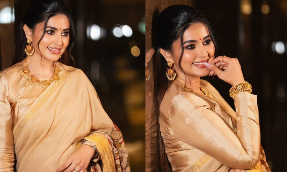 😍✨ புன்னகை அரசி சினேகா! சேலை ஸ்டில்ஸ் வைரல் – அழகால் இணையம் கலக்கம்!